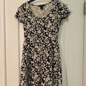 Forever 21 Floral Fit & Flare Skater Dress